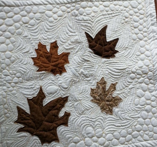 Ecos y piedras otoñales piedras acolchado